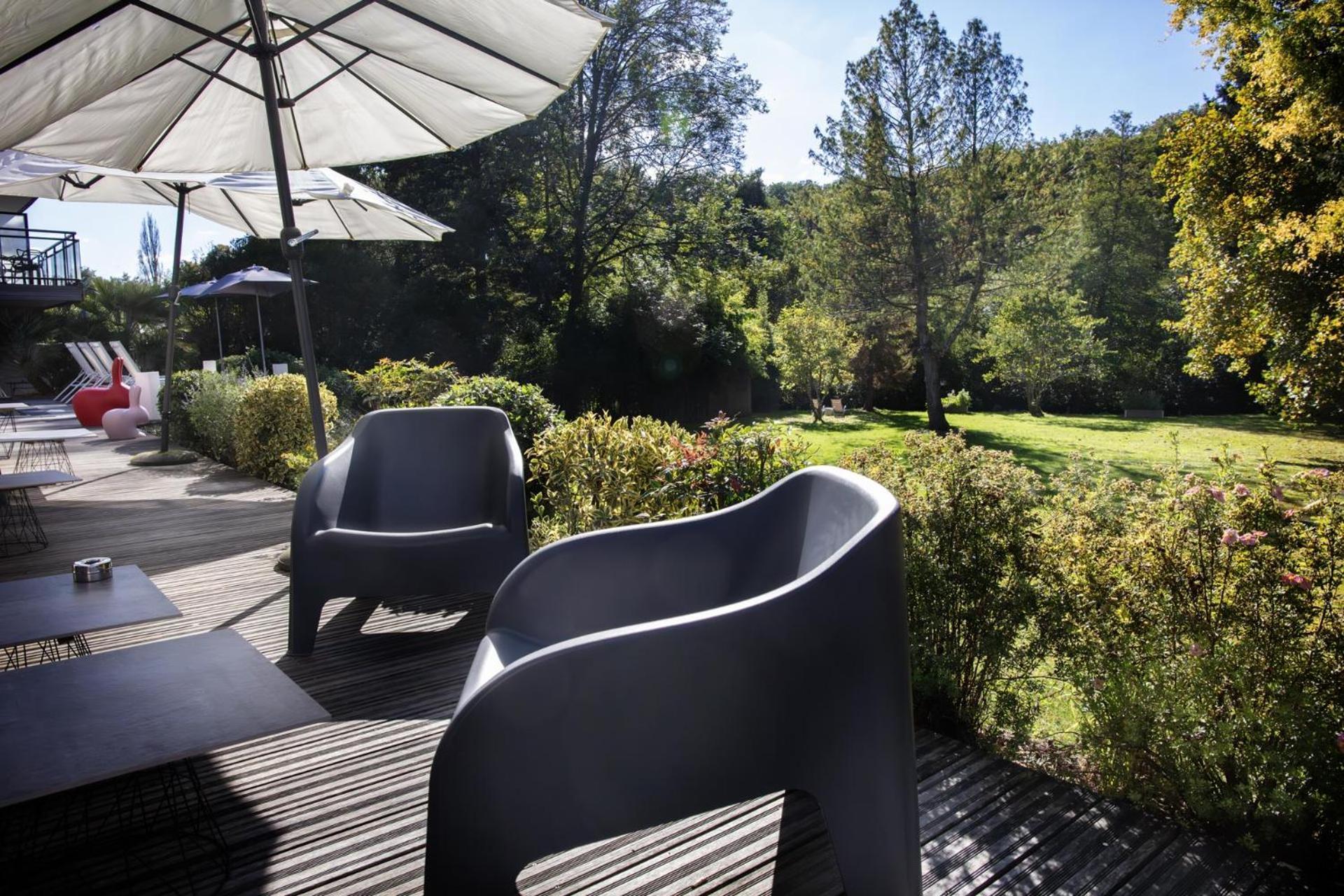 L'Aubiniere Hotel Restaurant & Spa Saint-Ouen-les-Vignes ภายนอก รูปภาพ