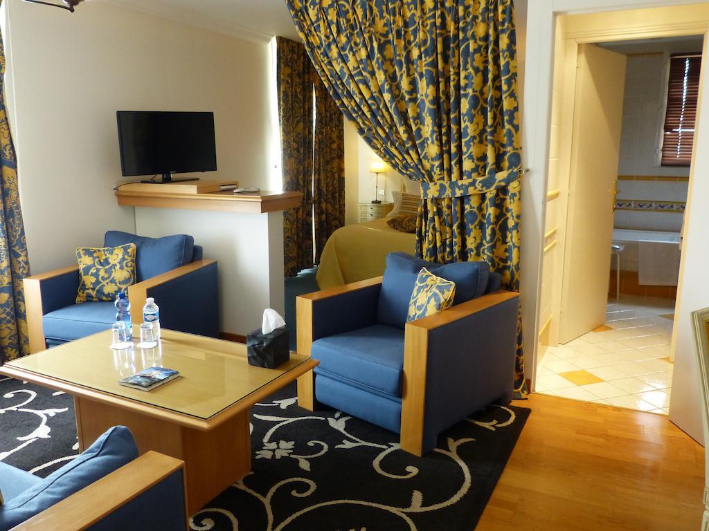 L'Aubiniere Hotel Restaurant & Spa Saint-Ouen-les-Vignes ห้อง รูปภาพ